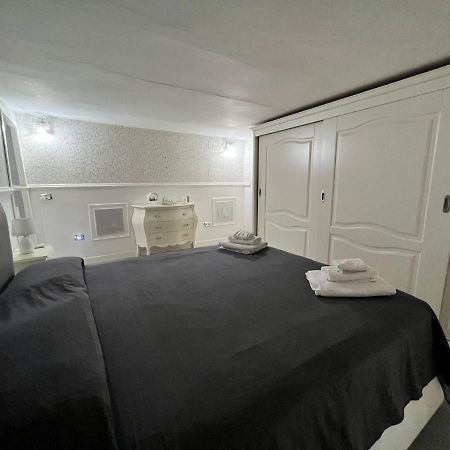 Casa Vacanza Melissa ナポリ エクステリア 写真